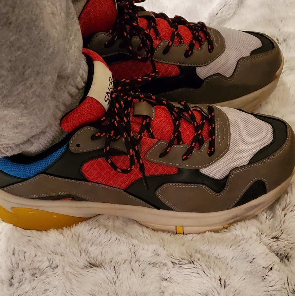 Multicolored shoes